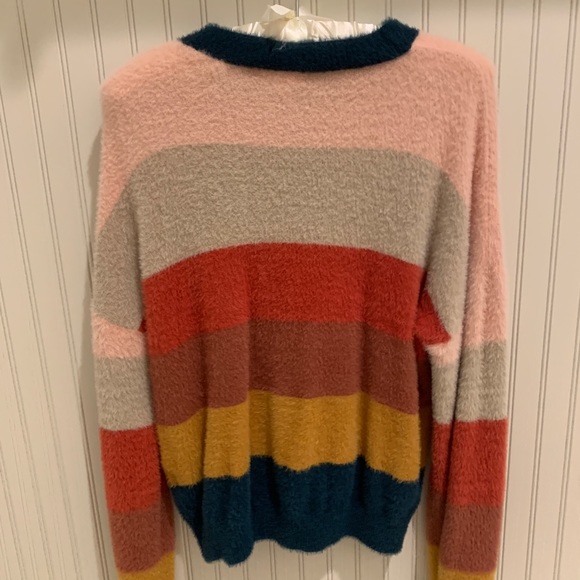 Sweater - Picture 2 of 3